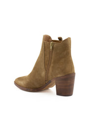 Alpe 2028-11-01 Lazer cut Bootie-Cuero Silk Suede